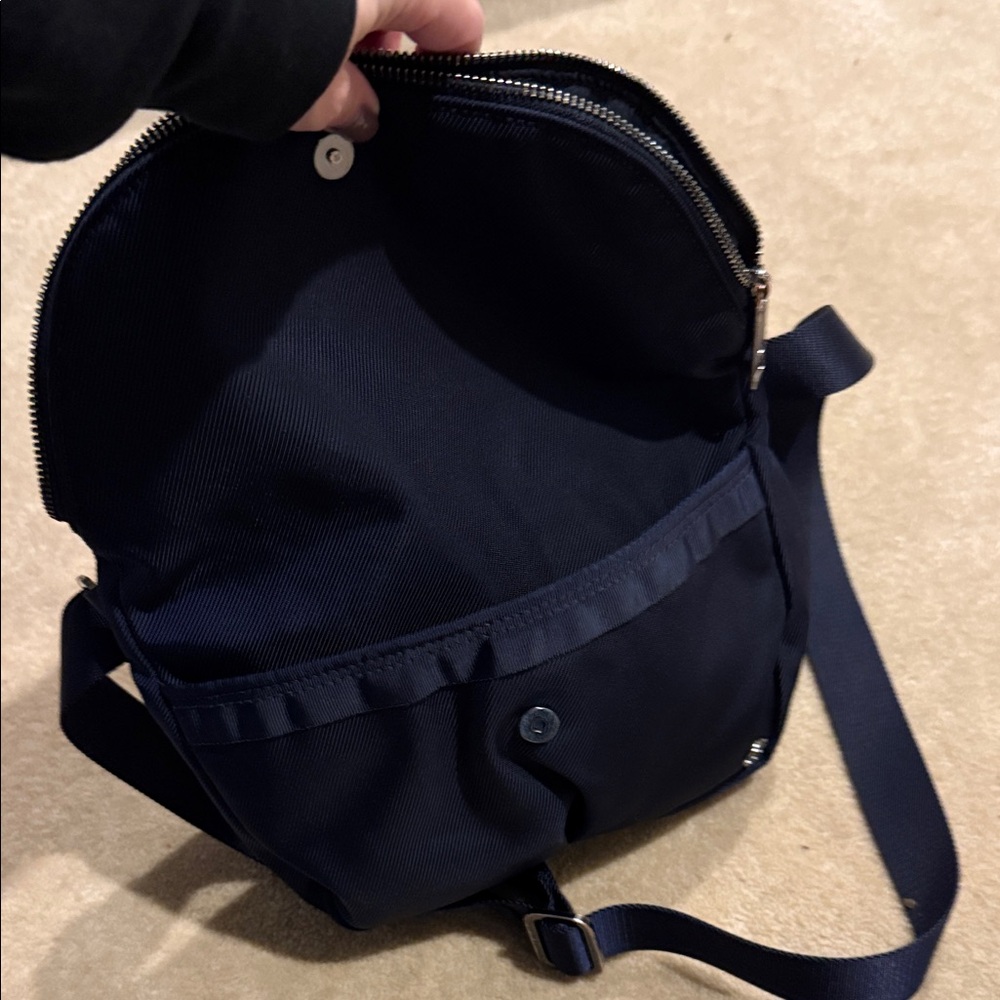lululemon athletica Navy Crossbody Belt Bag - Picture 3 of 4